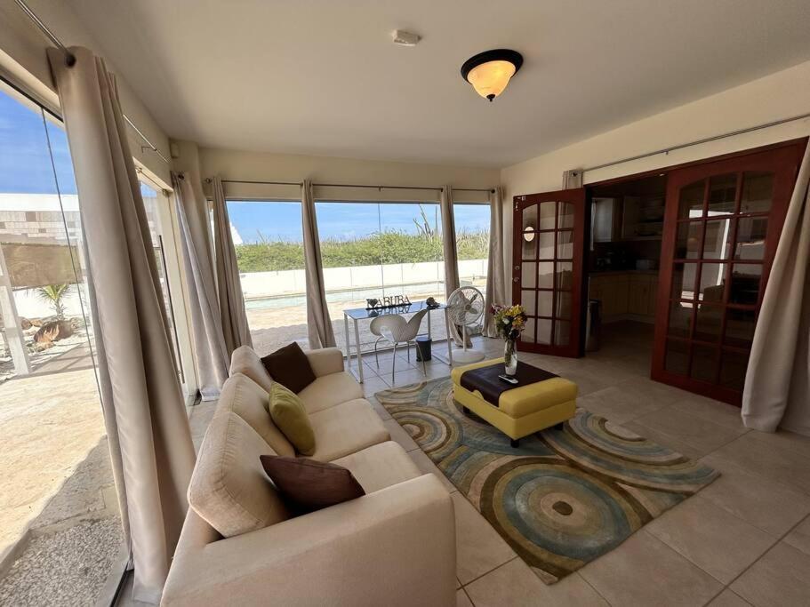 Jolie Villa Entire Villa In Noord, Aruba Palm Beach Eksteriør billede